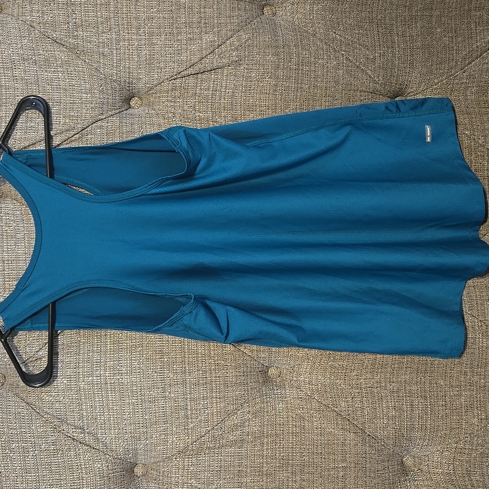 Women's Medium Danskin Dri-More Athletic Tank Tops - Picture 3 of 11